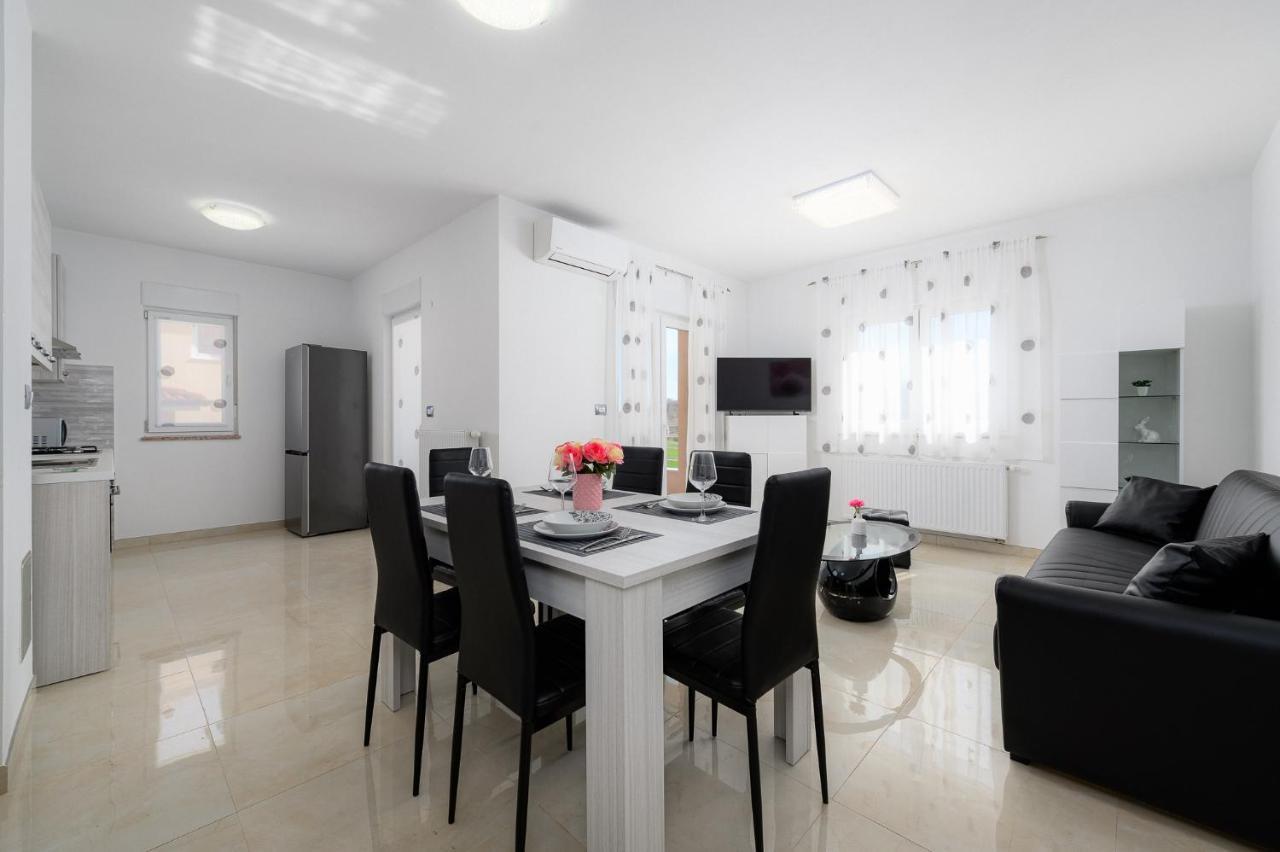 Stancija Amoroso Porec Apartments Kültér fotó